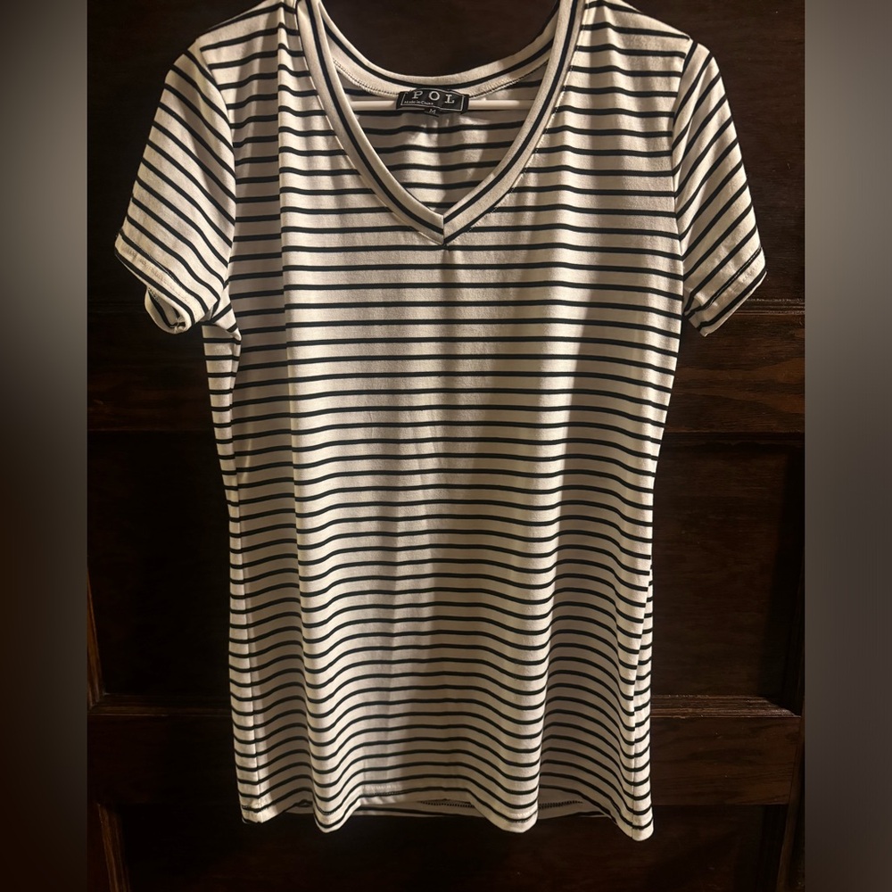 POL Black and White Striped V-Neck Tee, Size M, EUC
